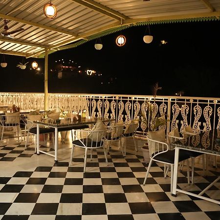 Hotel Karohi Villa 우다이푸르 외부 사진